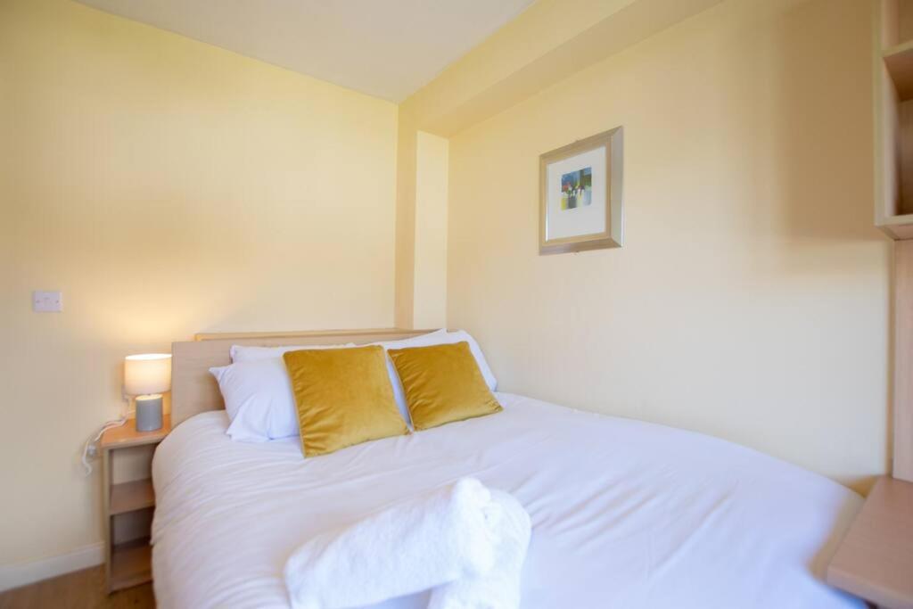 106 - The Townhouse By Shortstays Galway Esterno foto